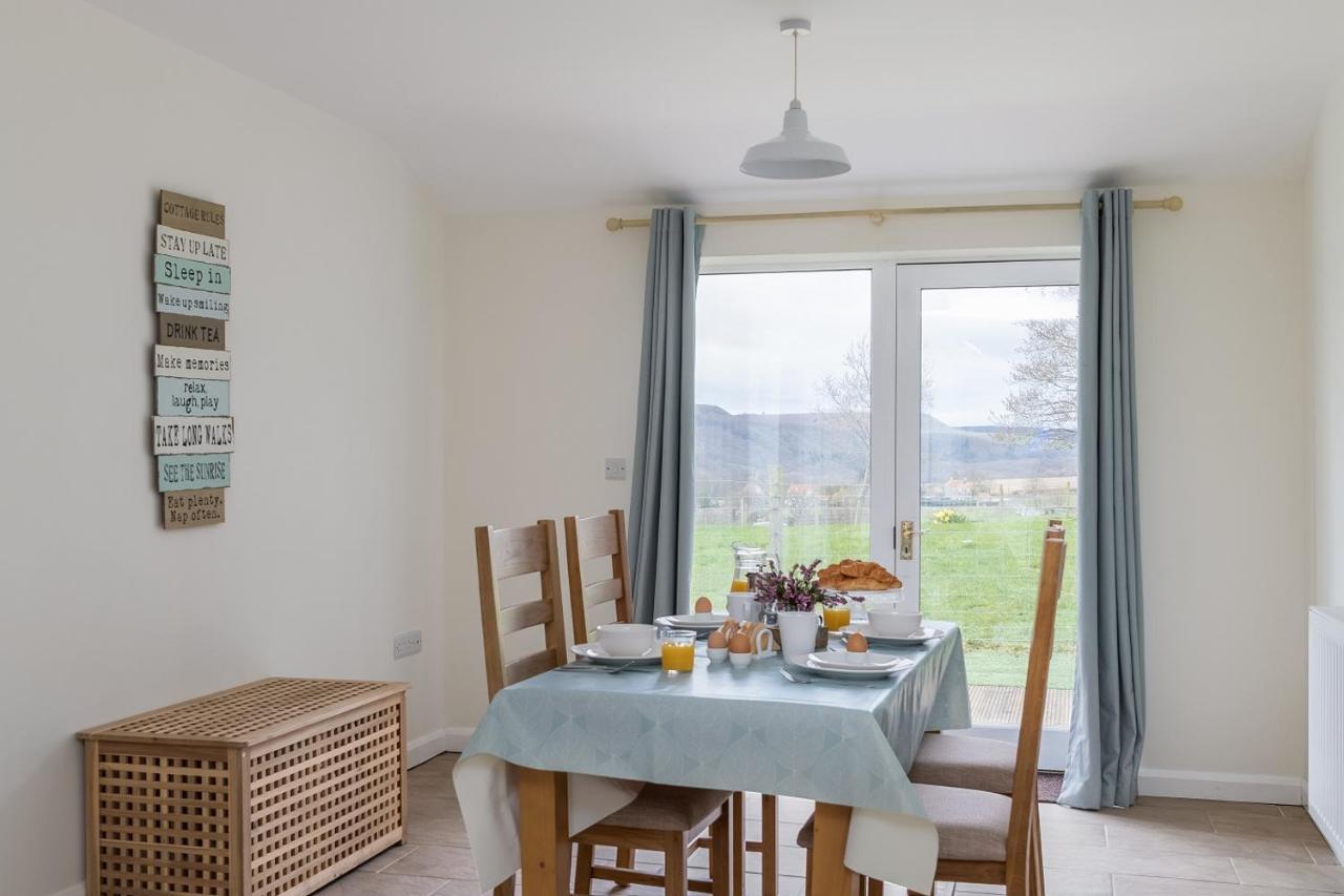 The Grainary Cottages Scarborough Buitenkant foto