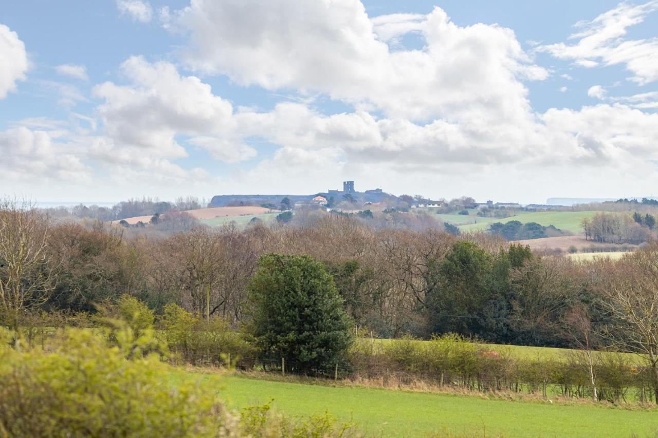 The Grainary Cottages Scarborough Buitenkant foto