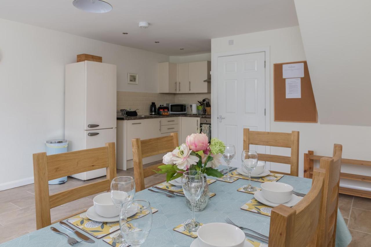 The Grainary Cottages Scarborough Buitenkant foto